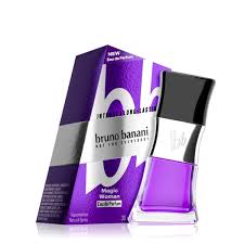 Bruno Banani Magic Women je orijentalno-gurmanski ženski EDP parfem sa notama čokolade, vanile i jagode, idealan za večernju zavodljivost.